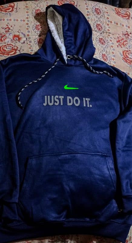 BRAND NEW HOODIE FOR SALE ONLY IN 600RS | XL SIZE | FOR MEN 0