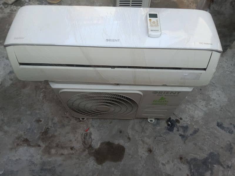 1.5 ton DC inverter ac for sale heat and cool  03219247055 1