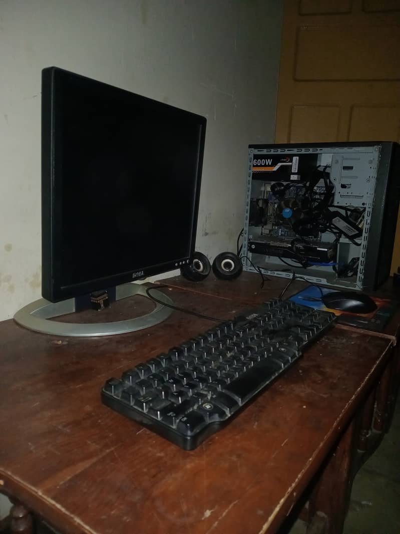 Complete gaming setup for sale 0