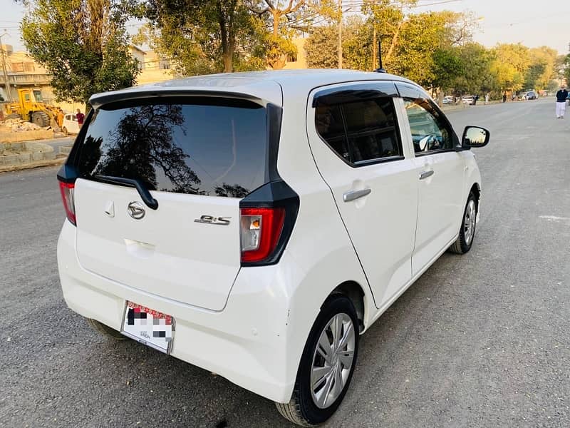 Daihatsu Mira 2023 6