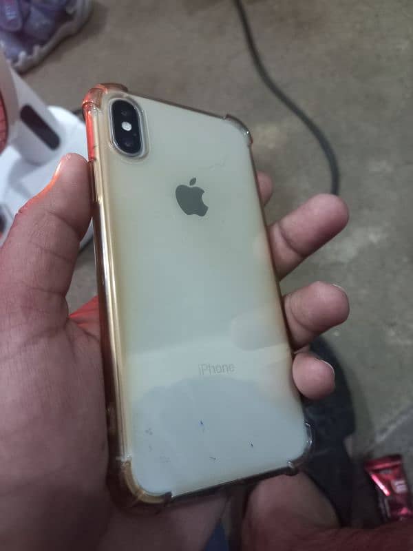 iPhone x 64 gb factory unlock 3