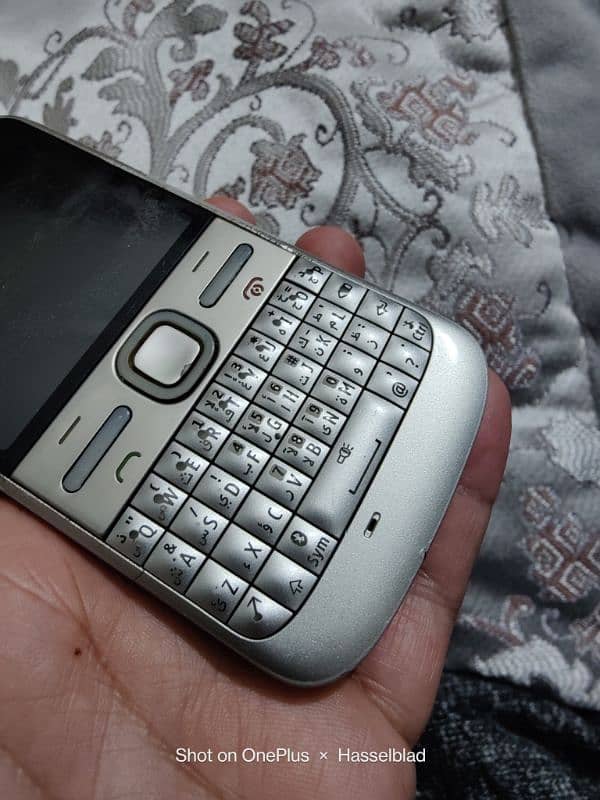 Nokia E5 Symbian Genuine Silver PTA 2