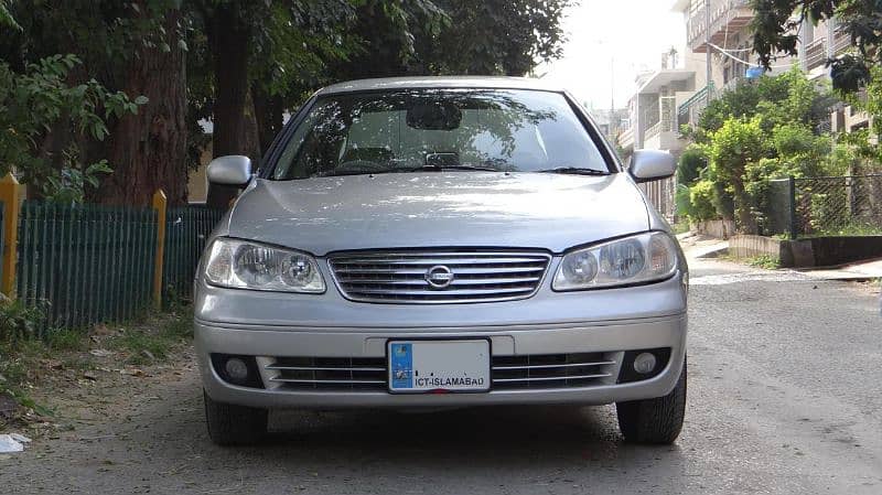 Nissan Sunny Ex Saloon 2010 0