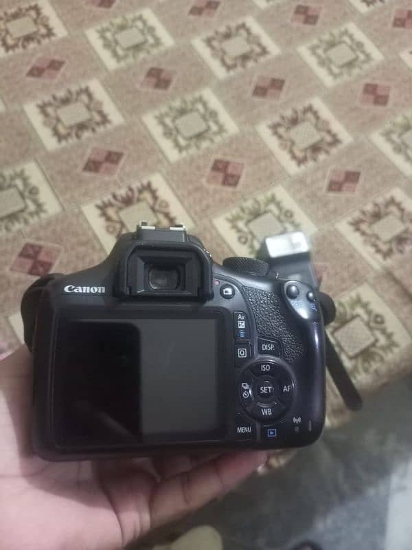 Canon 1300D 0