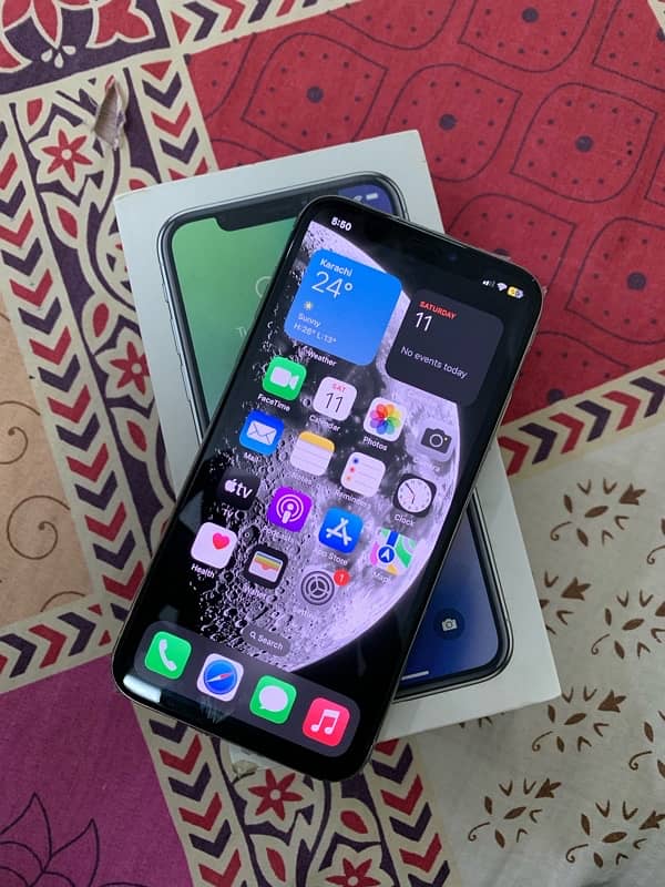 iphone x 64gb with box 3