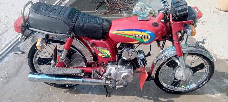 yamha bike goog condition 2006 model chakwal number 3