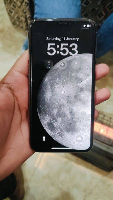 iPhone 11 pro 2