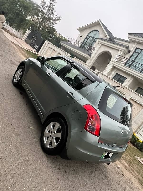 Suzuki Swift DLX 1.3 Family used 5