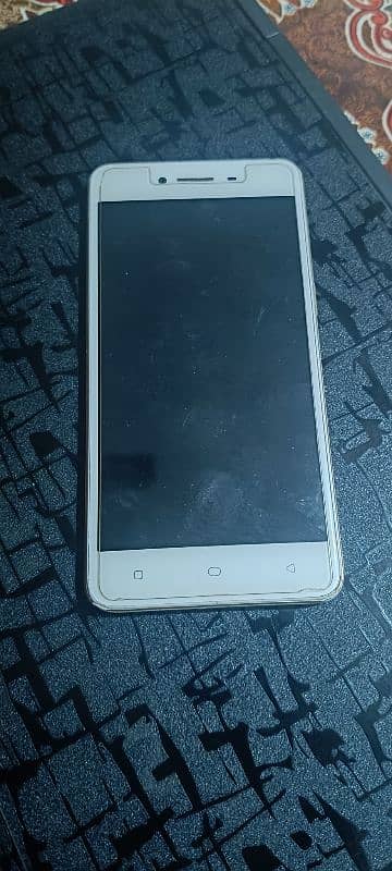 OPPO A37 0