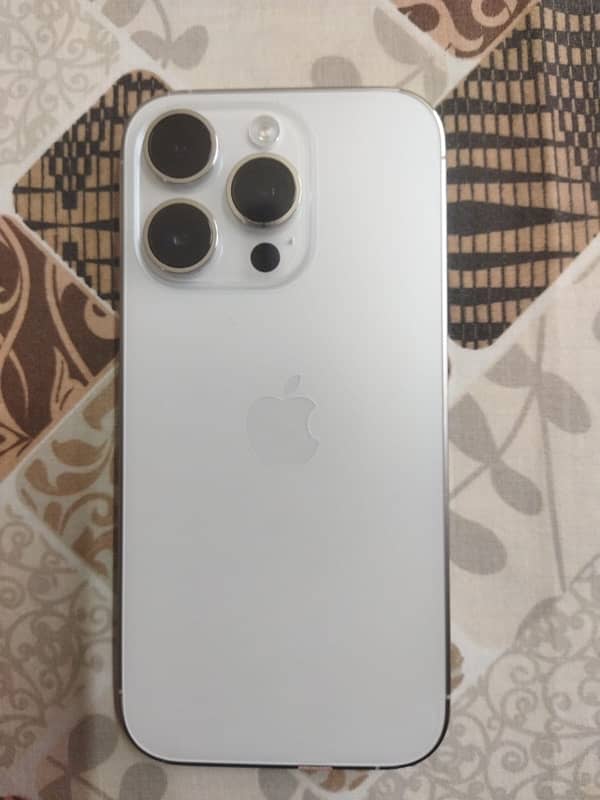 Selling iphone 14 pro 256gb - PTA Approved 1