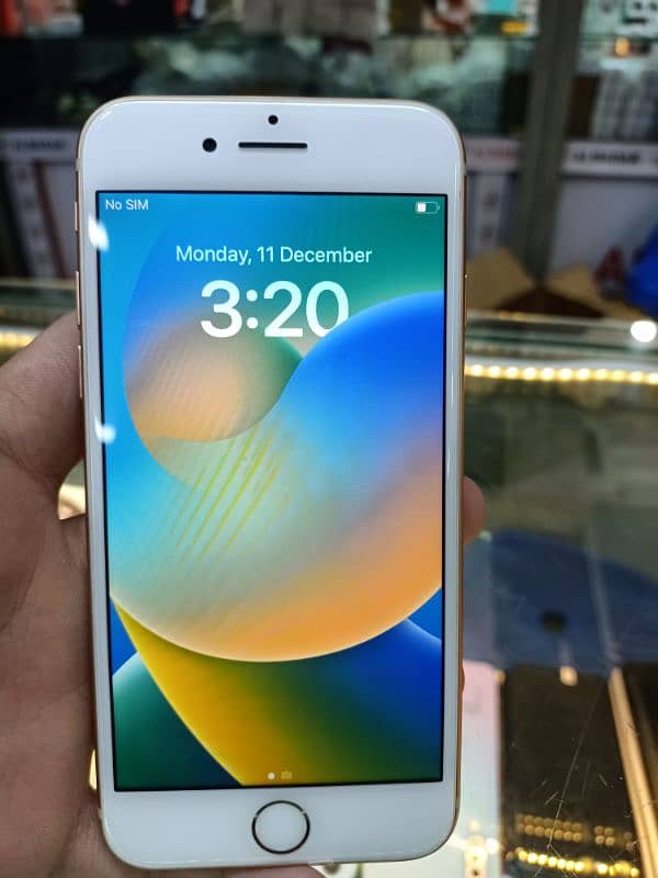 iPhone 8 10by10 condition 64gb water pack 2