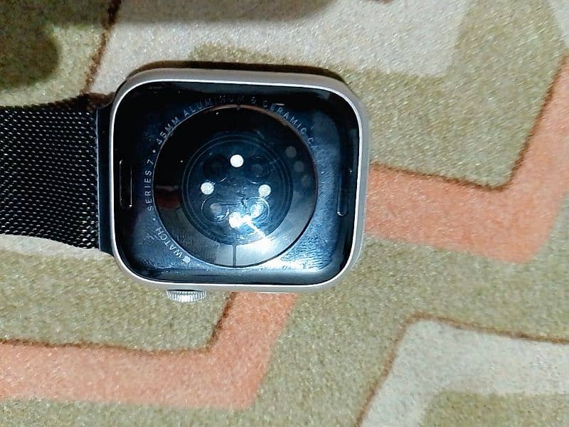 Apple watch series 7 in low price, urgent sale 3