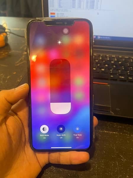 iPhone 11 pro max 64GB 5