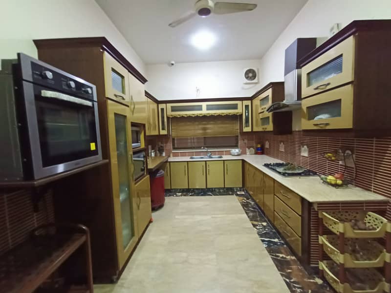 17 Marla house for sale main road direct approach 5