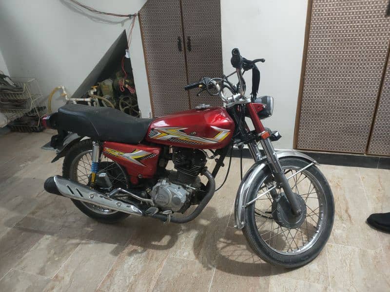 unique 125 10/9 condition final price 74000 1