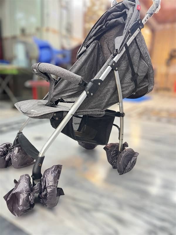 KIDS PRAM 3