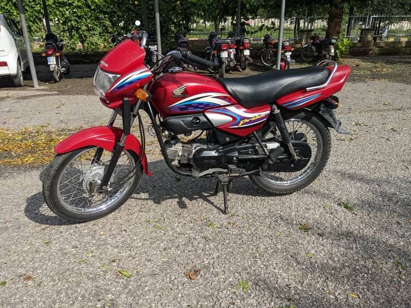 Honda Pridor 2015 0