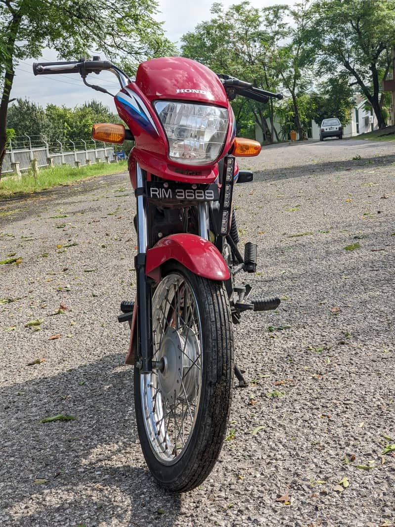 Honda Pridor 2015 4