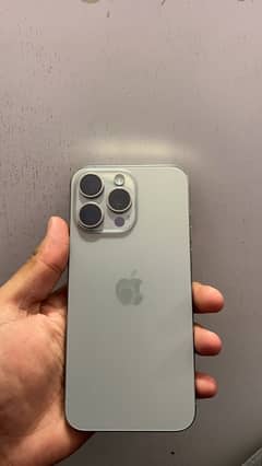 I phone 15 pro max Factory unlock Good condition