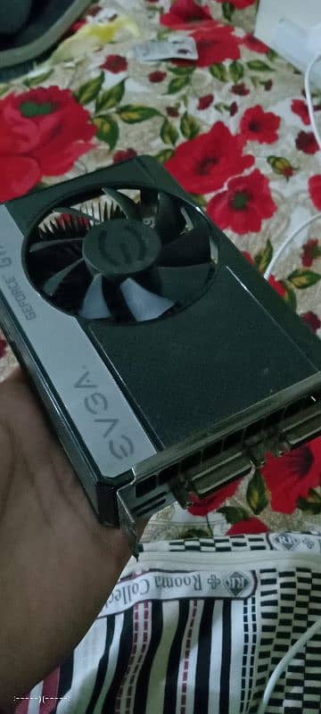 GTX 650 1 GB 128 bit DDR 5 0