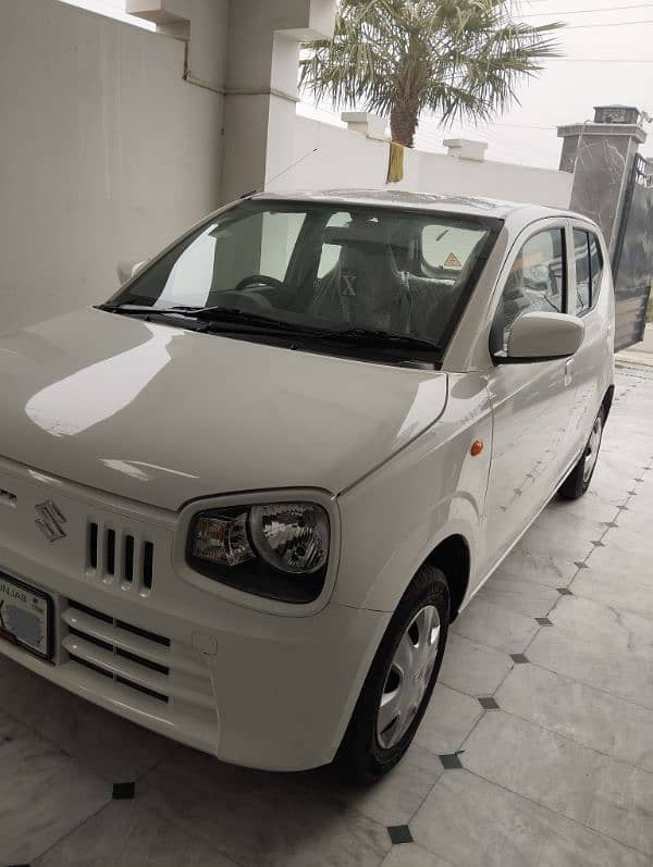 Suzuki Alto VXL AGS 2021/22 3