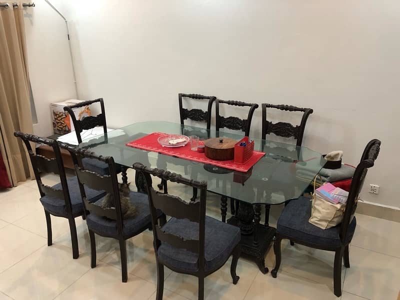 8 seater dining table 0