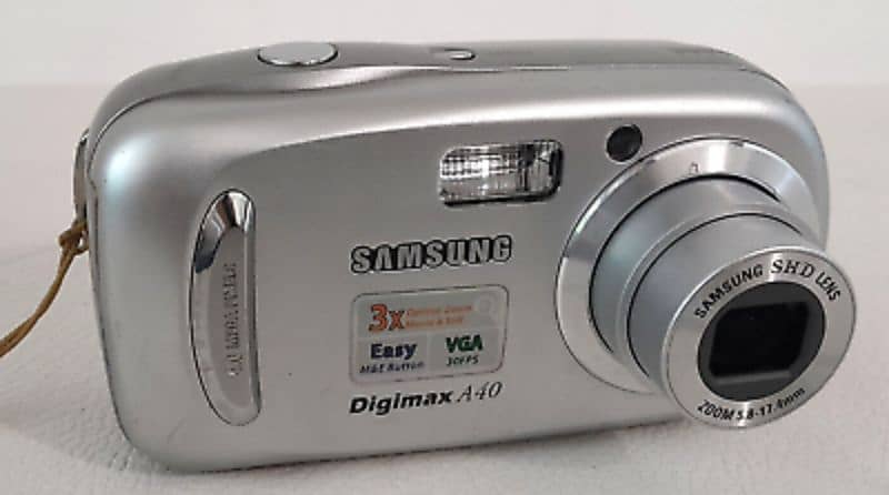 Samsung digital camera A40 3