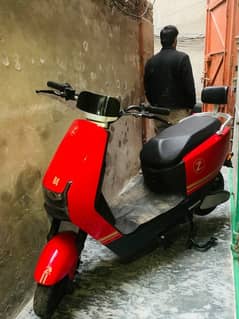 Electric Scooter Z Evee H4