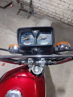 honda 125 for sale in excellenti  condition 2023 model