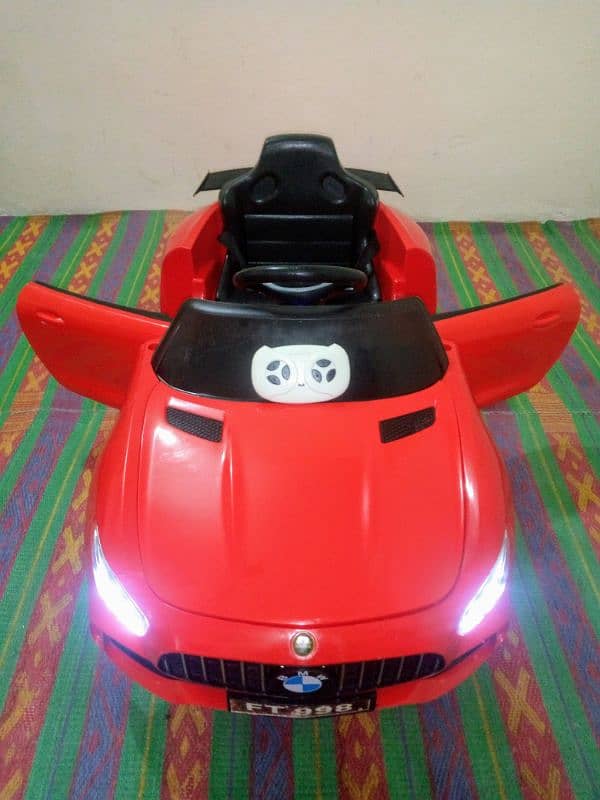 Kids Electric Car O3358O8816O Call/ Whatsap for video. Brand New 7