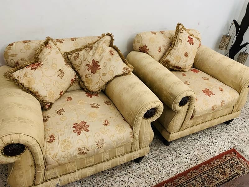 Sofa Set 5 Seater 2