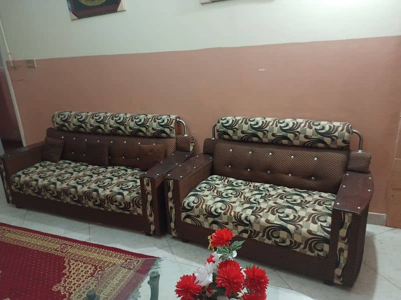 7 seater Sofa Set For Sale 0