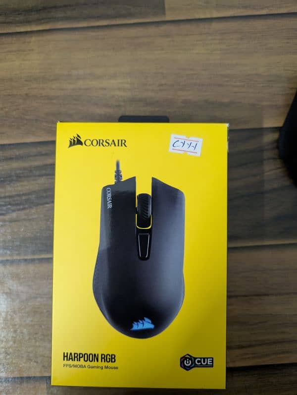 Corsair Harpoon RGB Mouse 2