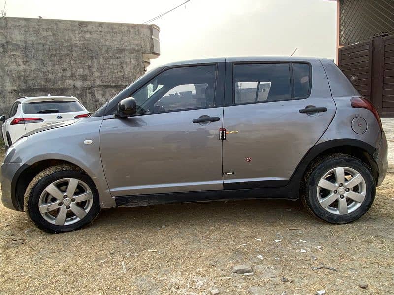 Suzuki Swift 2015 3