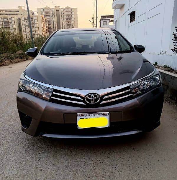 Toyota Corolla GLi Automatic 1.3 2016 – Urgent Sale in Karachi 1