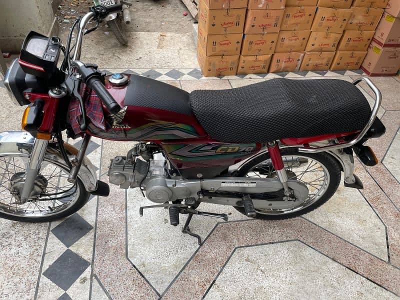 HONDA CD 70 0