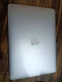 MacBook