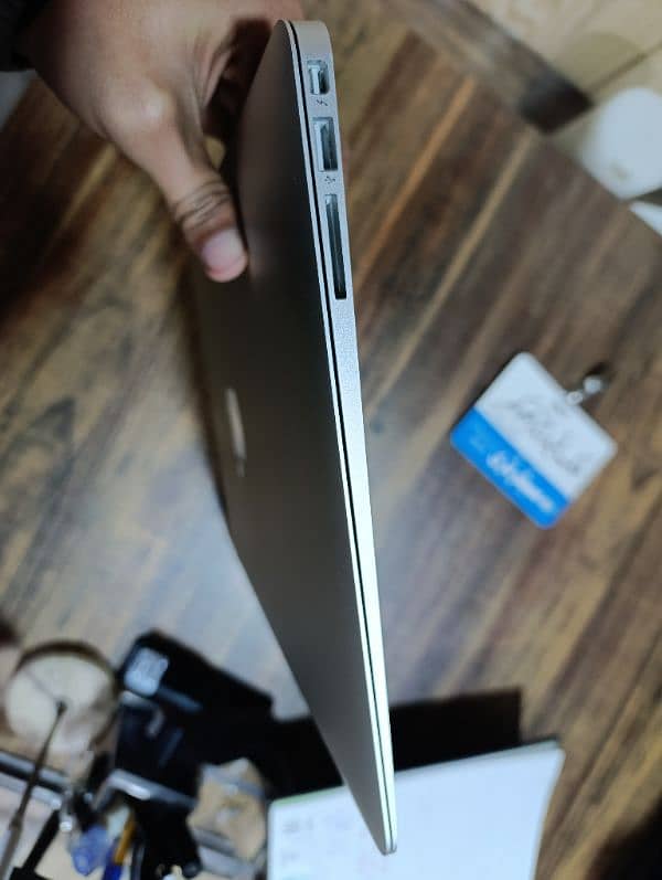 MacBook Air 2017 Core i5 8/256 1