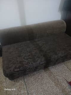 Sofa cumbed