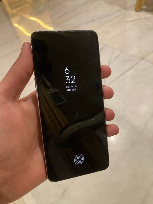 Oppo F21 Pro 0