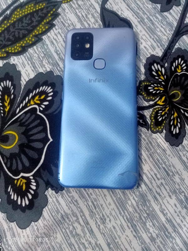 infinix hot 10 mobile with box 3