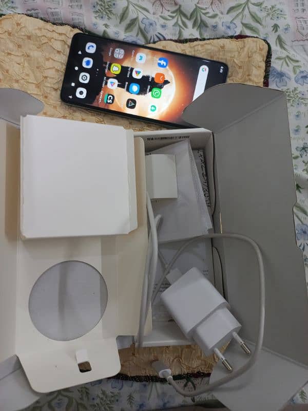 Redmi A3 4/128 Just like brand new 7