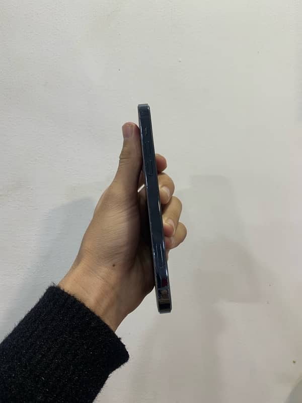 I Phone 12 Pro 128 GB Factory Unlocked 6