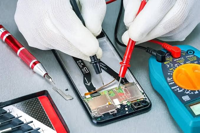 Need Mobile Repairing Job 0