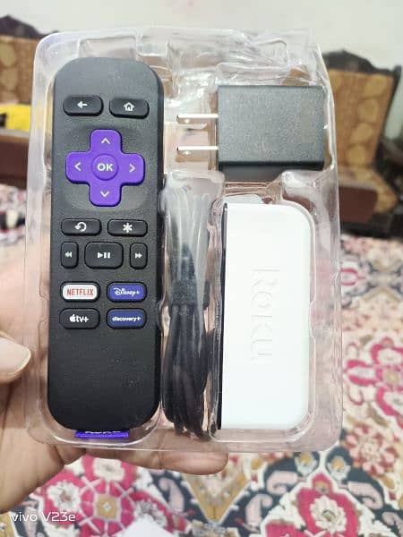 ROKU Premiere HDR TV Fire Stick 1