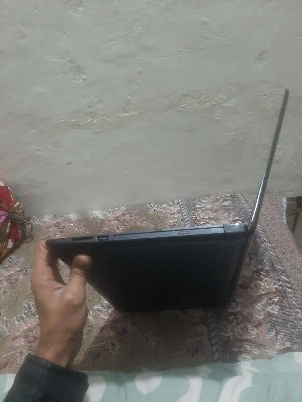 hp 8th generation laptop . . . urgent for sale 3