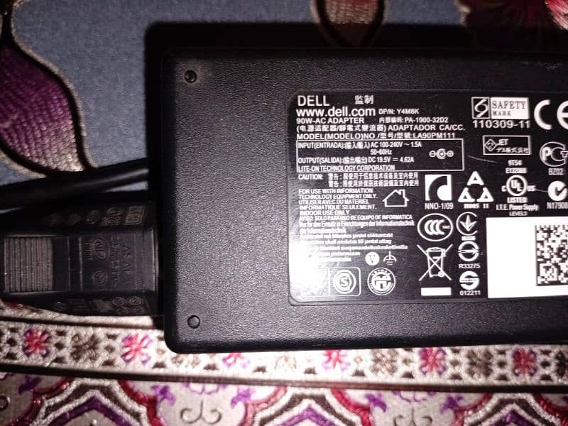 dell new charger ha all ok 1