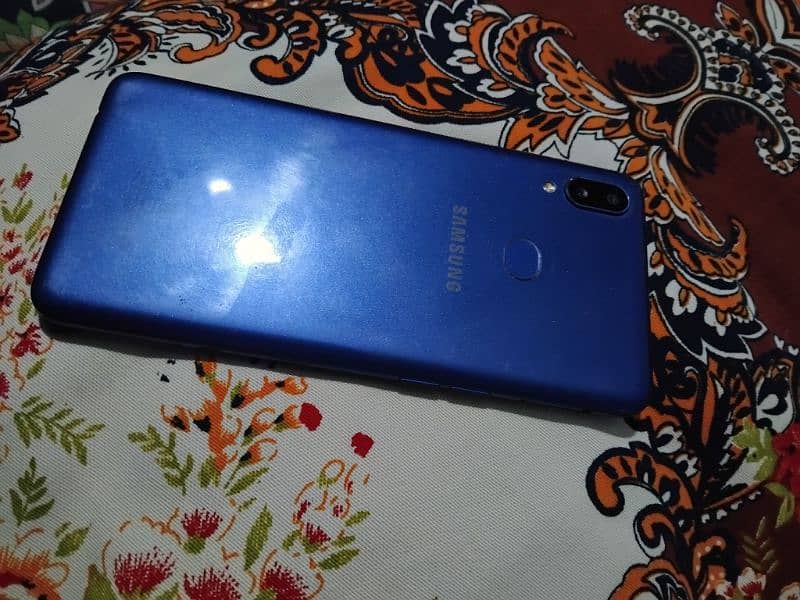 Samsung A10S 1