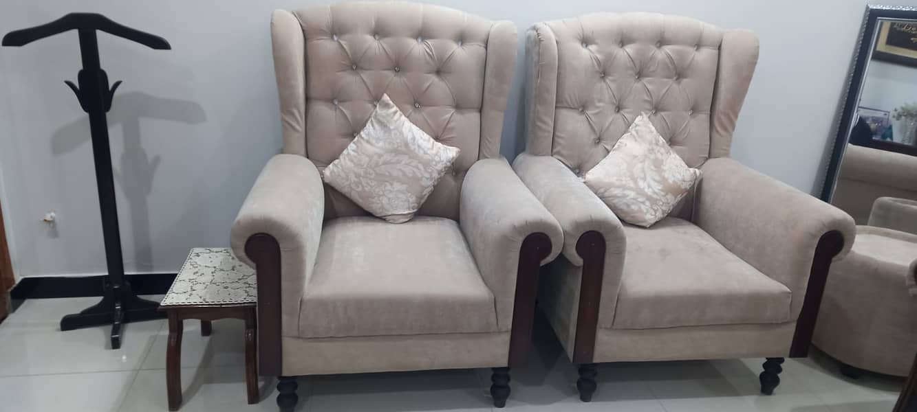 2 Seater Comfortable Sofa for Sale 0