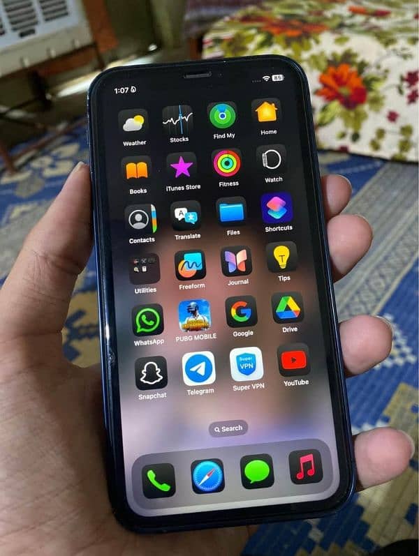 Iphone Xr converted into 15 pro 1